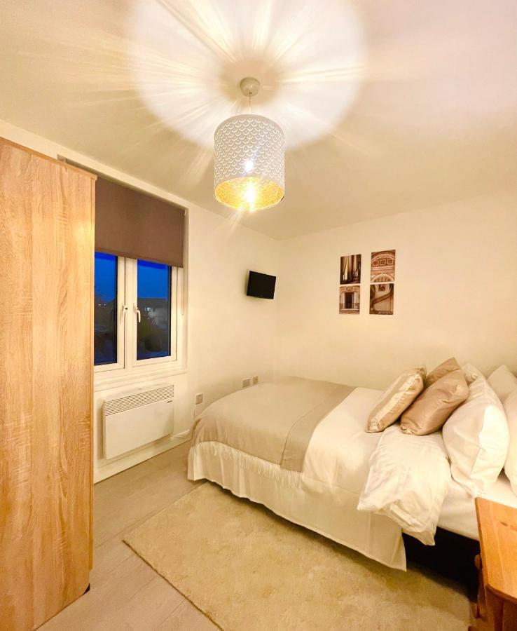 Enchanting One Bed Flat With Free Parking Хендон Экстерьер фото